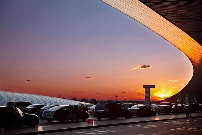 Beijing Capital International Airport Transfer: Airport (PEK) to Hotel Roundtrip - Meeting your driver after customs