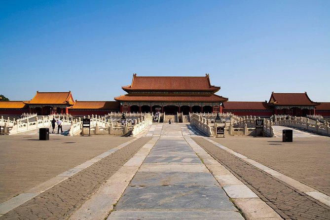 Beijing Classic Full-Day Tour including the Forbidden City, Tiananmen Square, Summer Palace and Temple of Heaven - Tiananmen Square starts the day