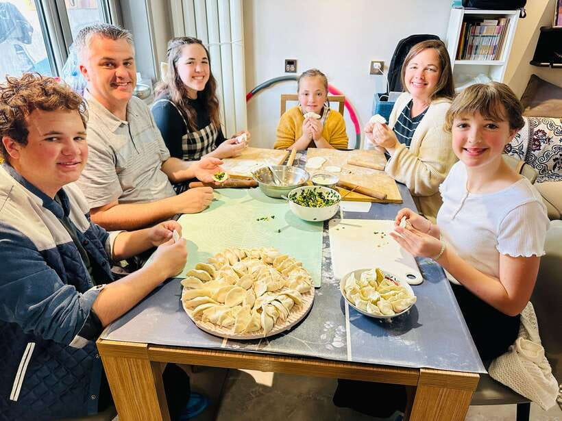 Beijing: Dumpling-Making Class with wet Market visit - The guides make a real difference