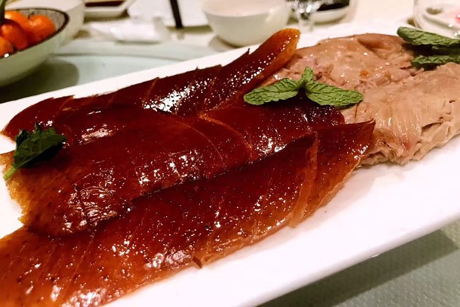 Beijing Evening Tour: Chaoyang Acrobatic Show with Peking Duck Dinner - Why this makes a good first Beijing night