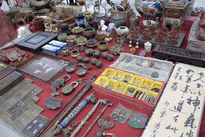 Beijing Exclusive Private Shopping Tour: Curated Just for You - Tea shopping on Maliandao Tea Street
