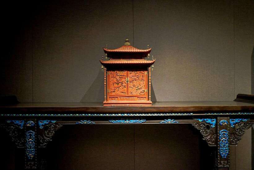 Beijing: Forbidden City and Tian’anmen Square Waking Tour - Jingshan Park: the useful alternative