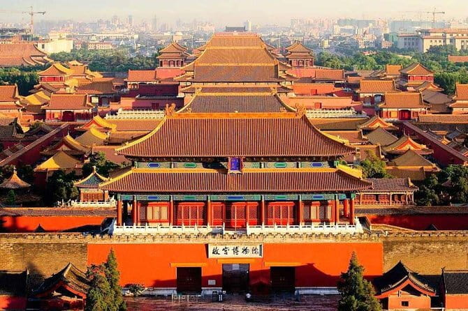 Beijing Forbidden City Small Group Tour with Tickets - Western palaces and everyday royal life