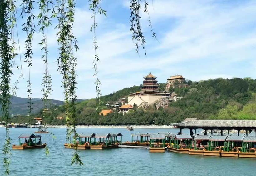 Beijing: Great Wall & City Highlights Private Layover Tour - A private car changes the feel of the day