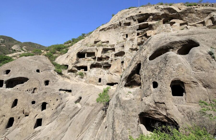 Beijing: Guyaju Cave Dwellings with Optional Visits - Exploring 117 caves at Guyaju Geological Park