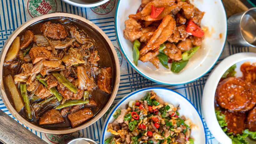 Beijing: Hidden Gems Guided Food Tour with Beer and Tastings - Key points at a glance