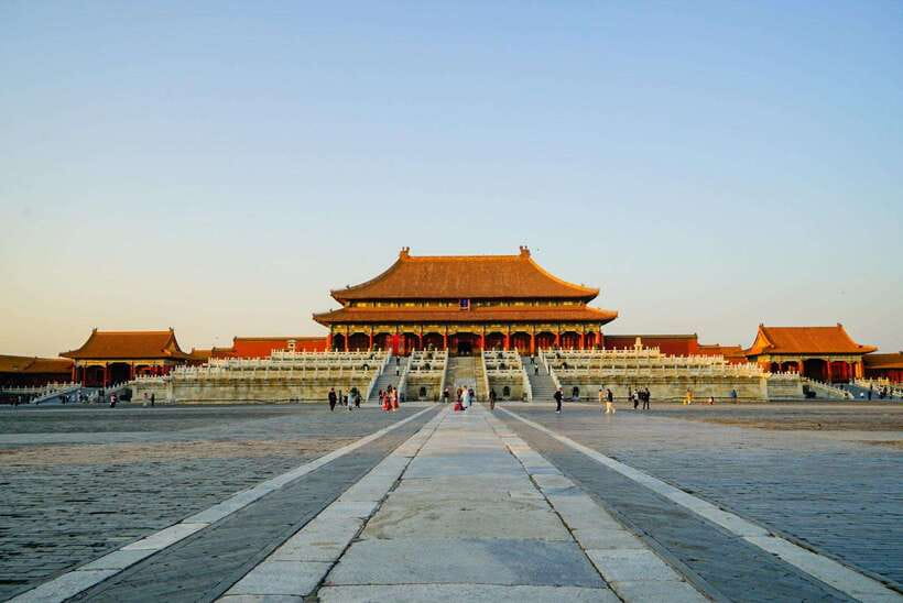 Beijing: Highlights of Forbidden City Private Walking Tour - Why the Forbidden City is easier with a guide