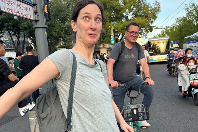 Beijing Highlights-Private Beijing Bike Tour - Shichahai Lake and the old lanes