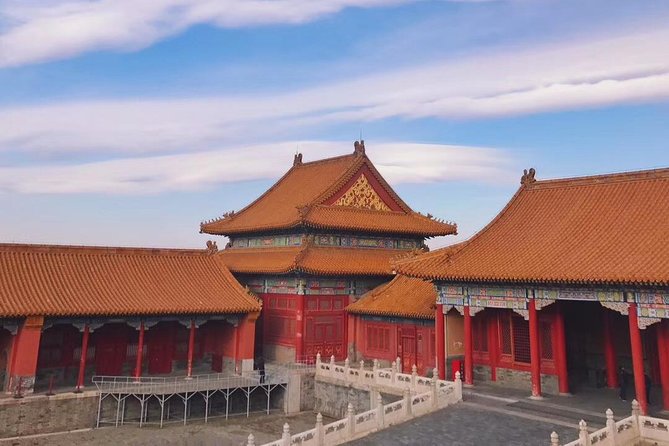 Beijing Highlights Tour: Tian'anmen Square, Forbidden City, Mutianyu Great Wall - Guides, drivers, and the private-tour question