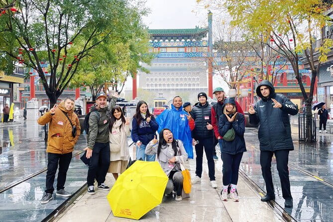 Beijing Historic City Guided Walking Tour + Calligraphy Creation - Starting at Huguang Guild Hall, Beijing’s 1807 cultural doorway