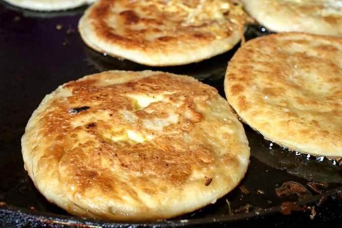 Beijing: Hutong Breakfast Food Tour - Taking on Beijing’s famous douzhi