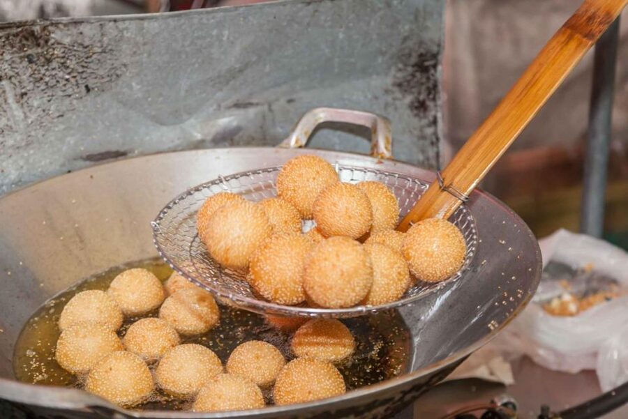 Beijing: Hutong Culinary Walking Tour with 15+ Tastings - Jianbing, Rice Noodles, and Beijing Comfort Food