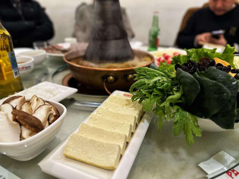 Beijing Hutong Food Crawl Delights: Peking duck, Hotpot&More - Why this Beijing food crawl works so well