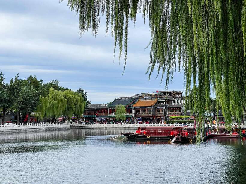 Beijing: Hutongs & Drum Tower City Walking Tour - A rickshaw ride through the hutongs