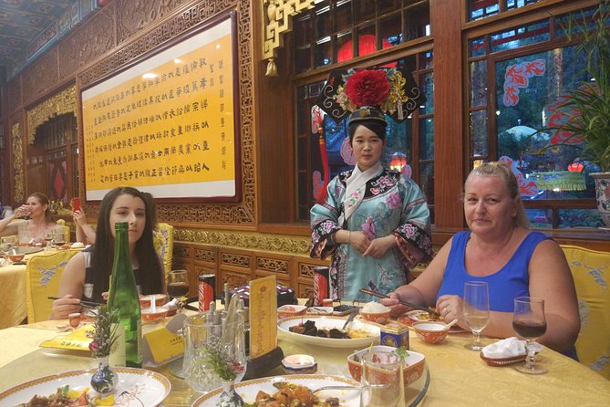 Beijing Imperial Dining Experience at Bai Jia Da Yuan Restaurant with Houhai Lake Bar Tour - Night views of the Bird’s Nest and Water Cube