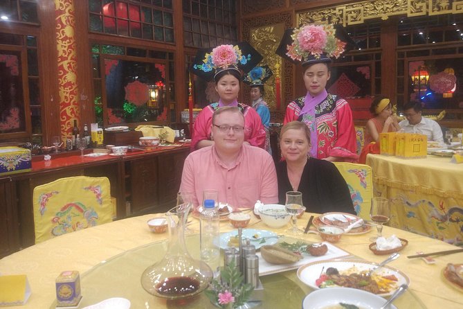 Beijing Imperial Dining Experience at Bai Jia Da Yuan Restaurant with Houhai Lake Bar Tour - Who will enjoy this experience most