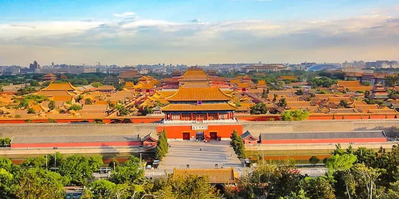 Beijing: Jingshan Park Entry Ticket - The hilltop view across the Forbidden City