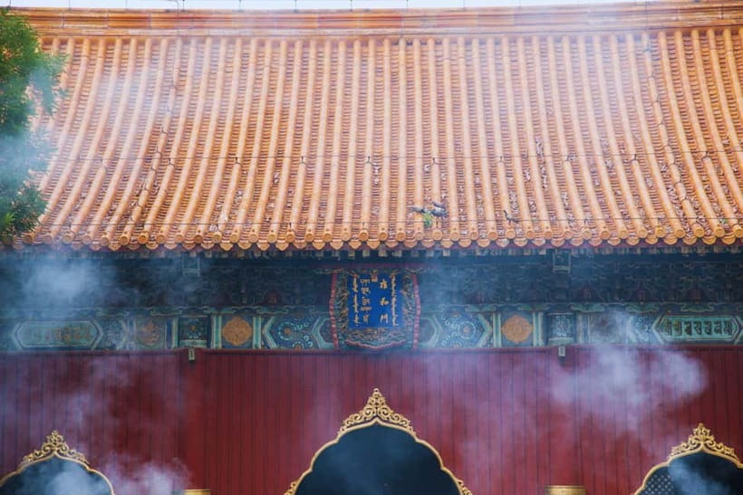 Beijing: Lama Temple E-Ticket or Full-Day Guided City Tour - Lama Temple and its giant Maitreya Buddha