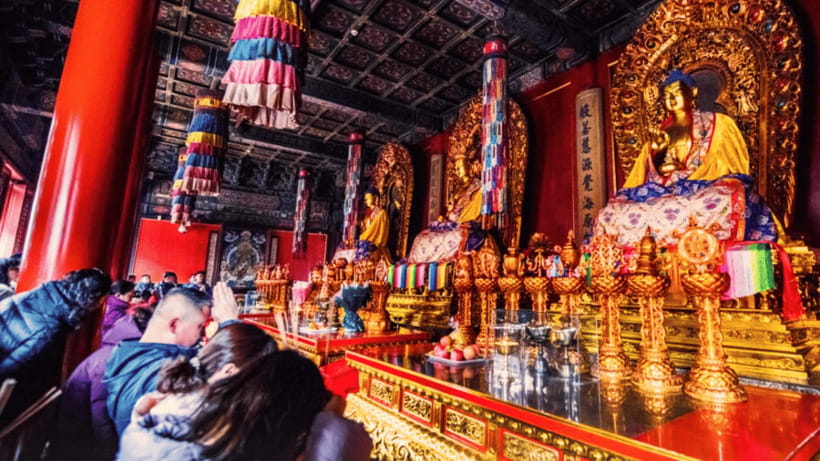 Beijing: Lama Temple (Yonghe Temple) Admission Ticket - Yonghe Gate and the main courtyards
