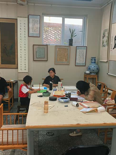 Beijing liulichang : Learn Calligraphy orCarving from Master - What the two to two-and-a-half hours feel like