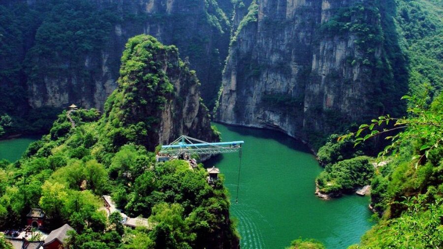 Beijing: Longqing Gorge, Ming Tombs & Lunch Private Day Tour - Why this north Beijing day trip works