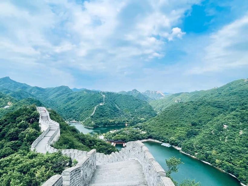 Beijing:Mutianyu/Badaling Great Wall Tour with VIP Fast Pass - Four details that shape the day