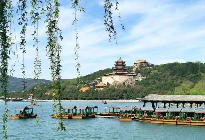 Beijing: Mutianyu Great Wall and Summer Palace Private Tour - A private vehicle makes the long day easier