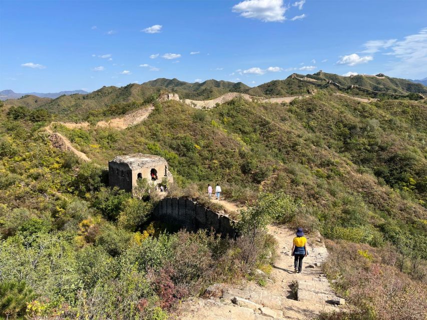 Beijing Mutianyu Great Wall Entry Tickets Chairlift Toboggan - The toboggan ride down, the package’s fun finish