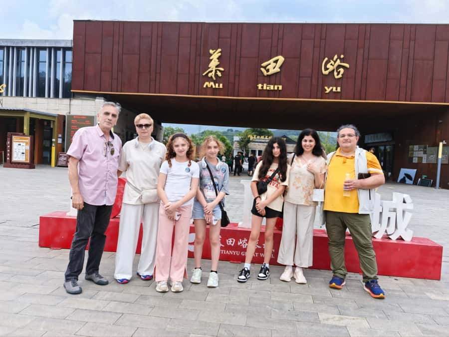 Beijing: Mutianyu Great Wall & Summer Palace Day Tour - What the $29 price really gets you