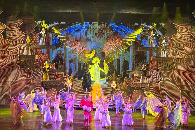 Beijing Night Golden Mask Dynasty Show Ticket with Guide and Pickup - What the guide service adds