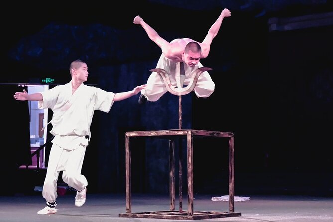 Beijing Night Tour Kungfu Show - What this Beijing kung fu performance is really offering