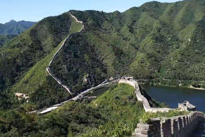 Beijing Private Transfer to Huanghuacheng Water Great Wall - Who will enjoy this private wall trip most