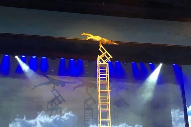 Beijing Red Theater Acrobatic Show with Private Transfer Service - Practical booking advice for the smoothest evening