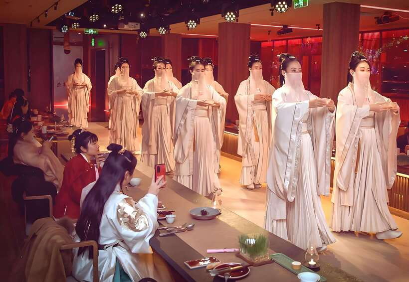 Beijing Royal Dinning Experience with cultural performance - Is $99 per person good value?