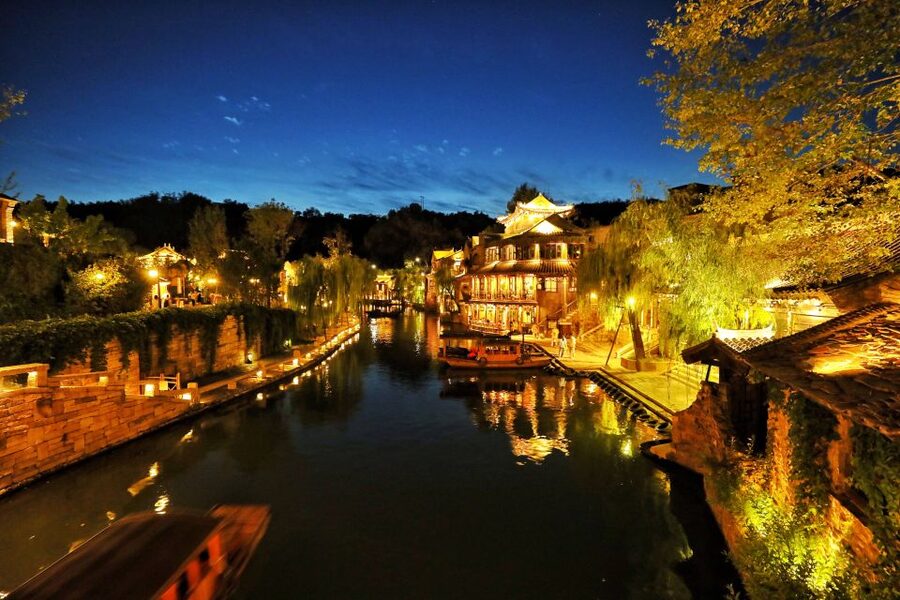 Beijing: Simatai Great Wall & Gubei Water Town Private Tour - Key points at a glance