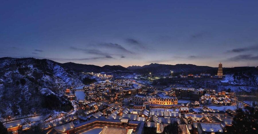 Beijing: Simatai Great Wall & Gubei Water Town Private Tour - What the private format changes