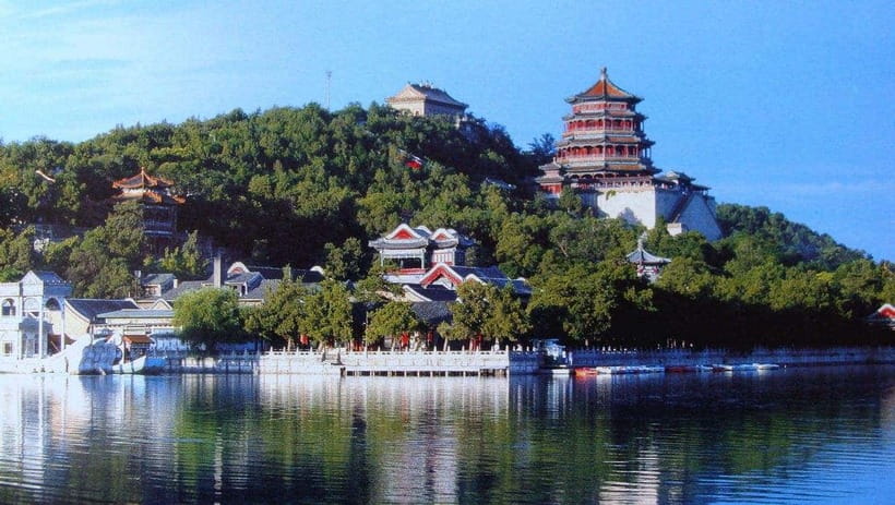 Beijing: Summer Palace Private Tour with Optional Activities - Summer views, winter quiet, and walking demands