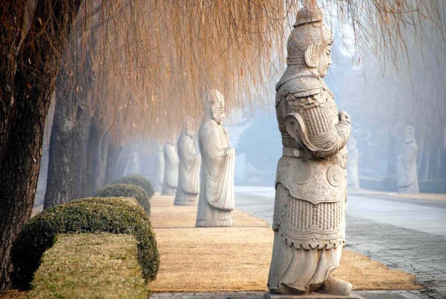 Beijing: Summer Palace, Sacred Road&Ming Tombs Private Tour - Why the private format matters