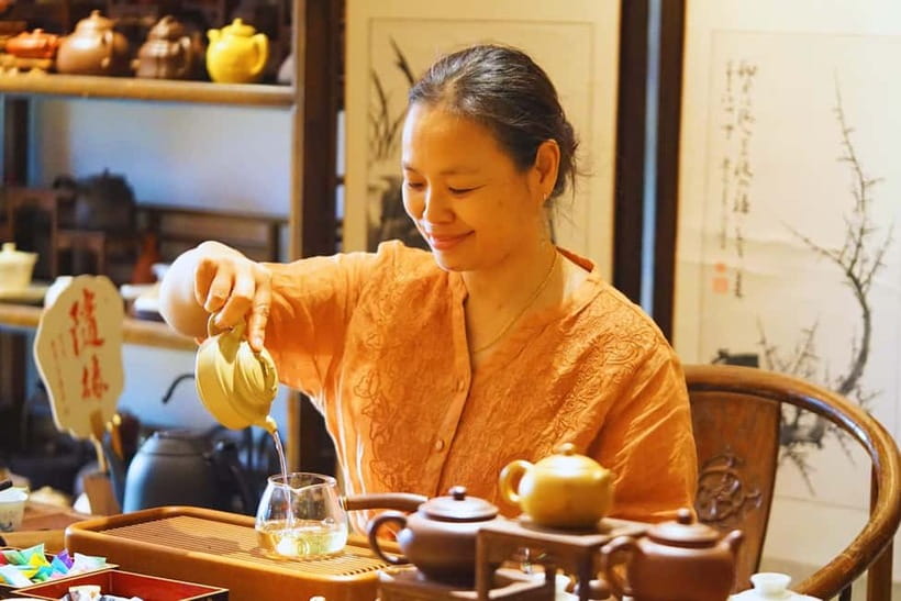 Beijing：Summer Palace & Tea or Calligraphy Experience Tour - Starting at the Summer Palace’s East Palace Gate