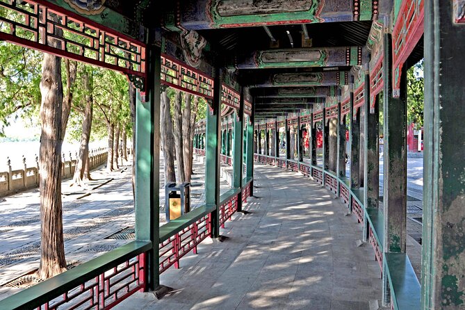 Beijing Summer Palace Ticket Booking - Walking the 728-meter Long Corridor