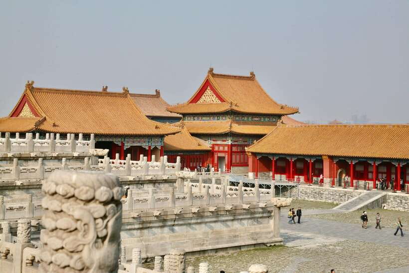 Beijing: T-Square & Forbidden City Group or Private Tour - Booking details that can save you trouble