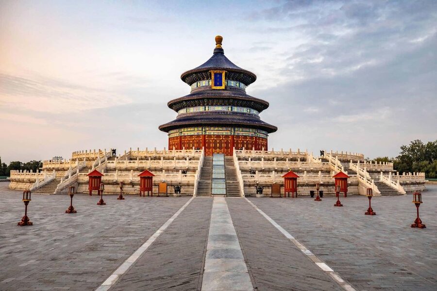 Beijing:Temple of Heaven Private Tour w/Option Show & Dinner - The eight-hour package with Summer Palace