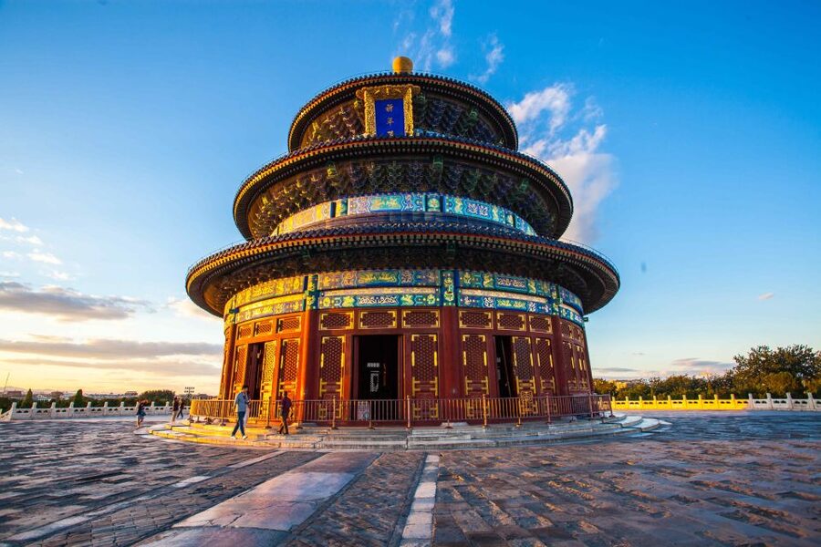 Beijing:Temple of Heaven Private Tour w/Option Show & Dinner - Summer Palace by subway or private car
