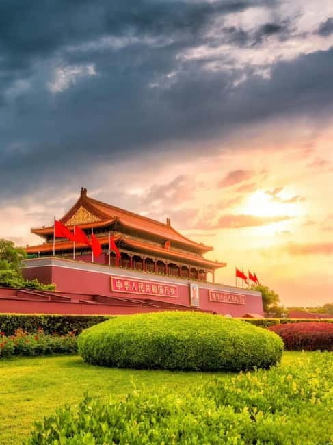 Beijing:Tiananmen Square tickets (guide optional) - Entering a 440,000-square-meter public space