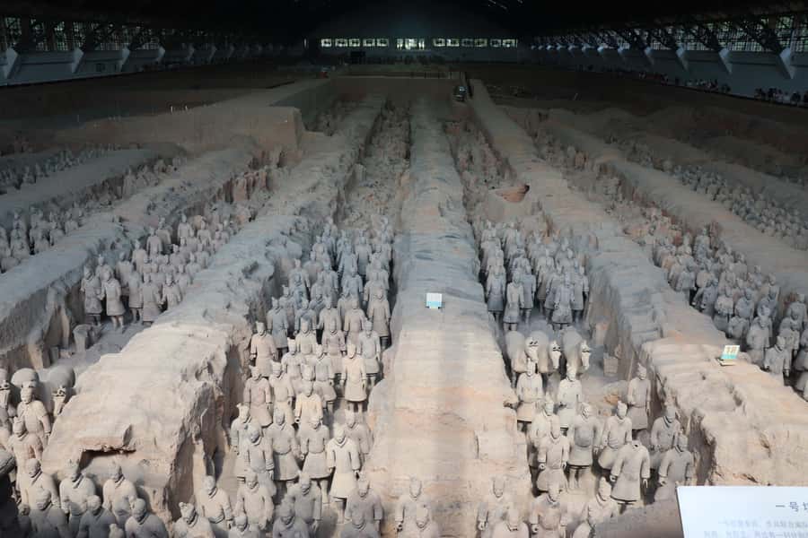 Beijing to Xi'an Terracotta Tour by Roundtrip Bullet Train - Is the $180 price good value?
