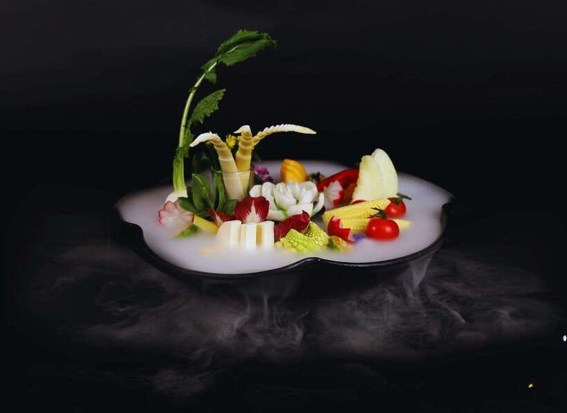 Beijing: Top Michelin Vegetarian Restaurant Reservation - The Meal Itself: Mushrooms, Soy, Vegetables, and Grains