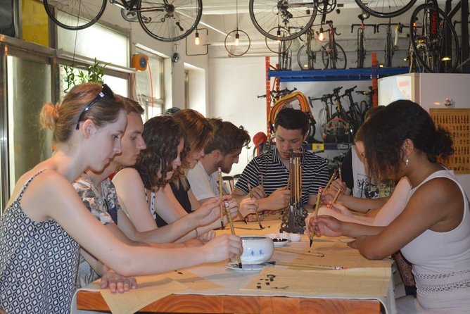 Beijing Wangfujing Calligraphy Class by Forbidden City - What the strongest praise tells you