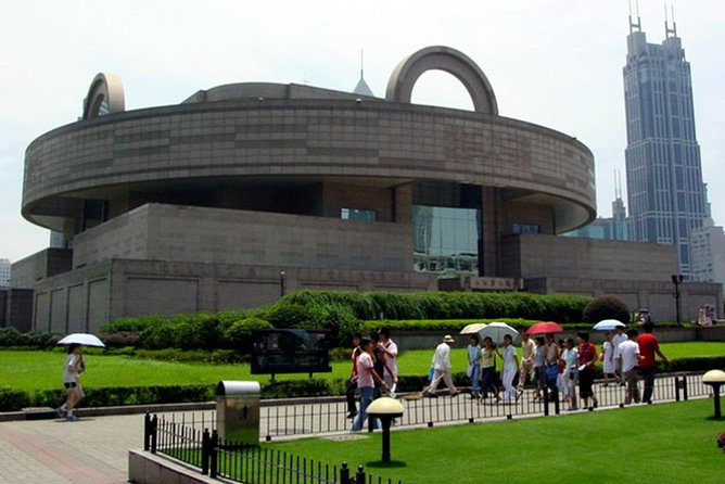 Best of Shanghai Day Tour, including Jade Buddha Temple & Bund & Yuyuan Garden - Five things to know before booking