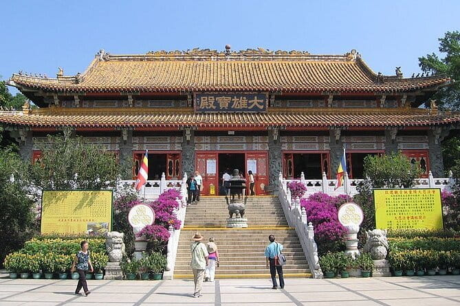 Best Seller: VIP Lantau Tai O Tour Priority Cable Car, Big Buddha - The jewelry stop changes the tone