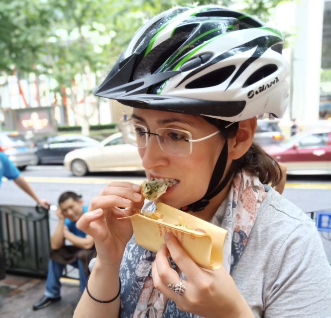 Biking Real Shanghai& Tea Tasting Experience - Meeting the guide near South Shaanxi Road